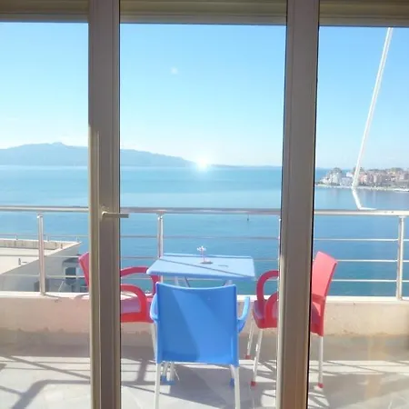 Beautiful Holiday * Sarande