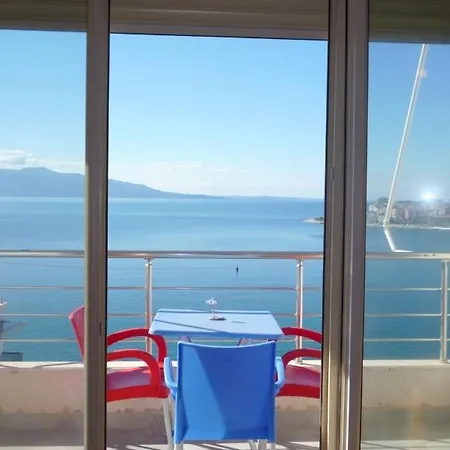Beautiful Holiday Apartment *